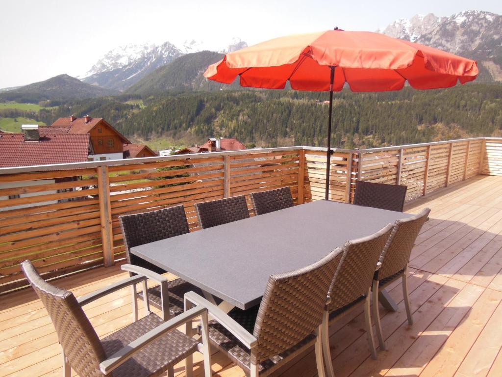 Penthouse Alpine Living Direkt An Der Skipiste By Schladmingurlaub Haus im Ennstal Phòng bức ảnh